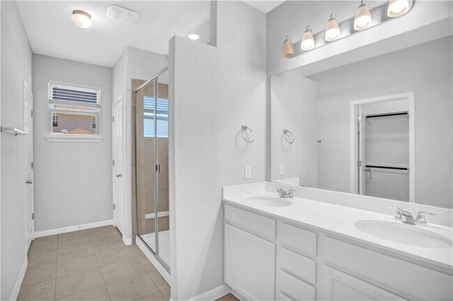 Building Photo - 6400 Gunflint Dr