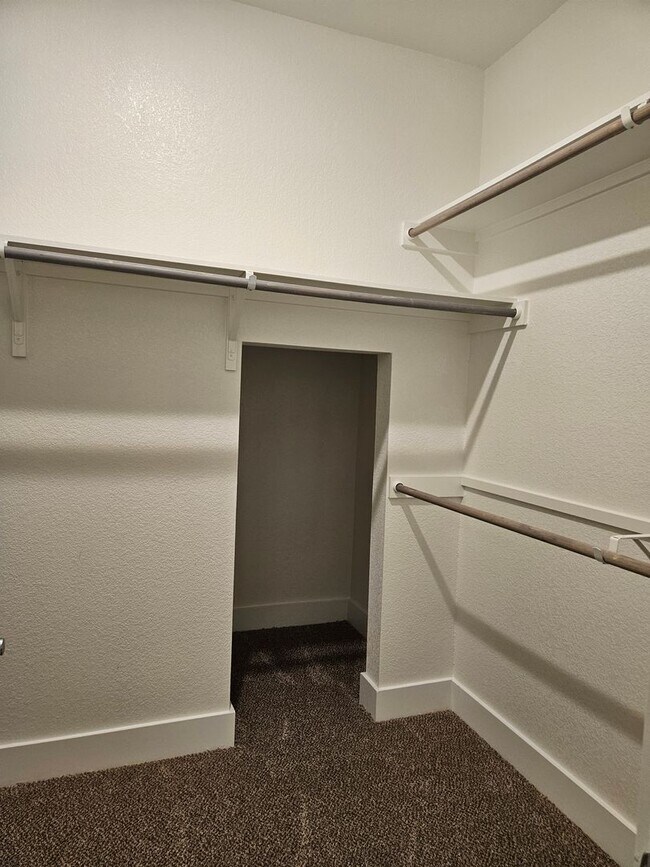 Building Photo - Modern 3/2.5 Condo in Northeast Austin | Built 2023 | Near Samsung & Parmer Lane