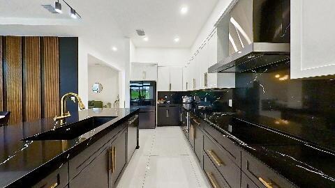 Building Photo - 10195 SW Latium Wy