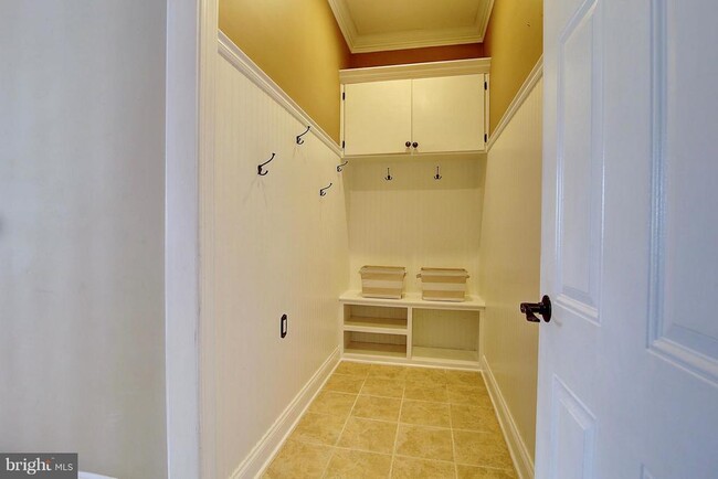 Building Photo - 19124 Caddy Ct