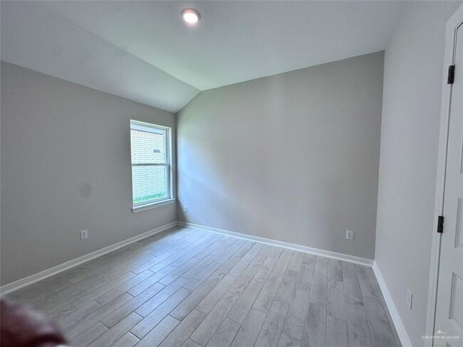 Building Photo - 8329 N 35th Ln