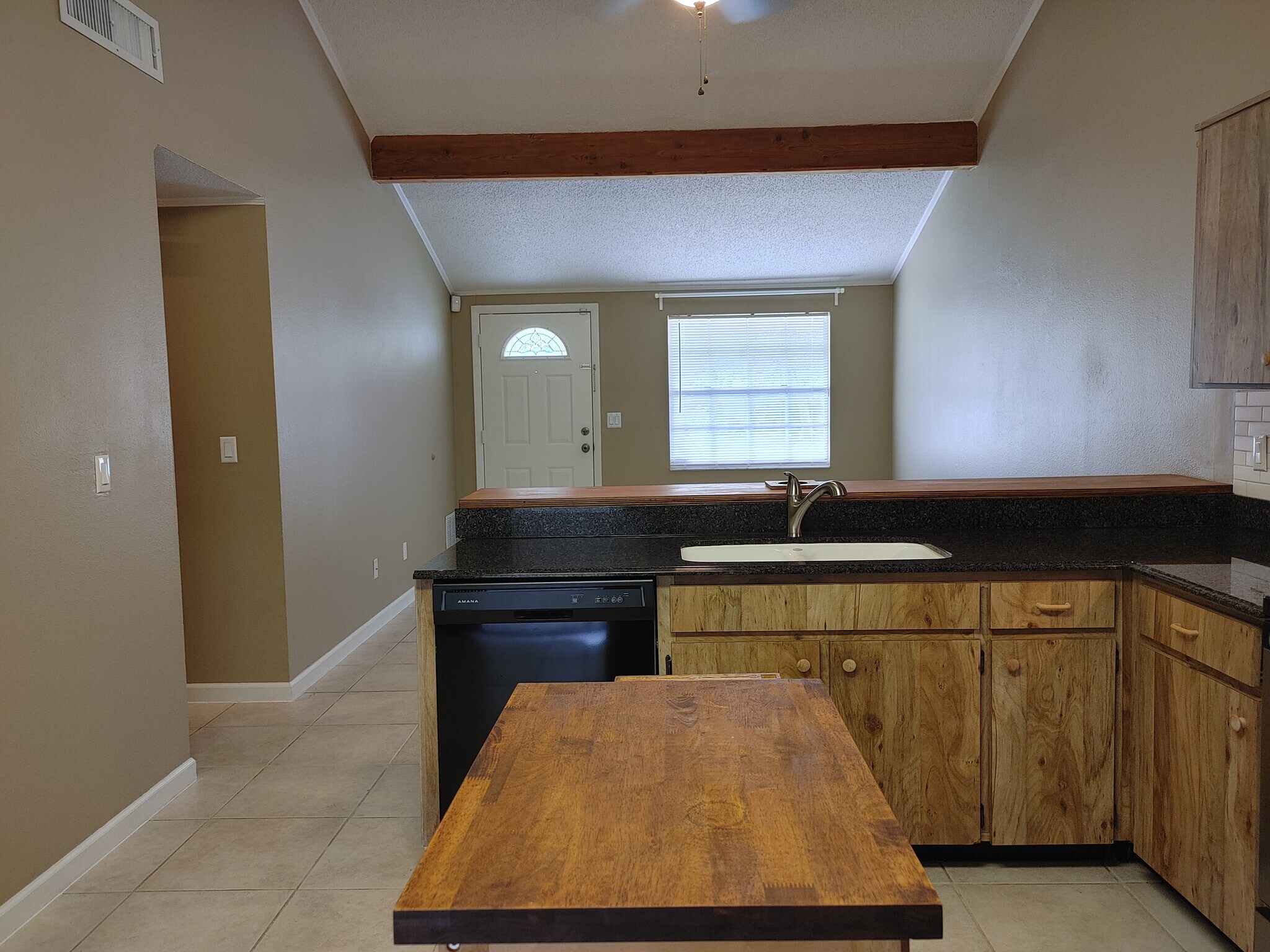 Building Photo - 2809 Cedaridge Dr