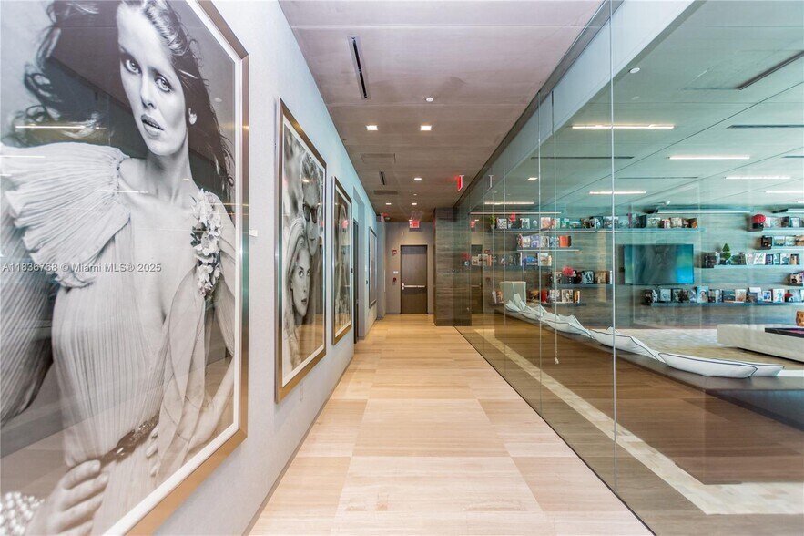 Building Photo - 1080 Brickell Ave