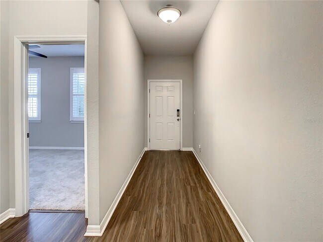Building Photo - 14912 Caravan Ave