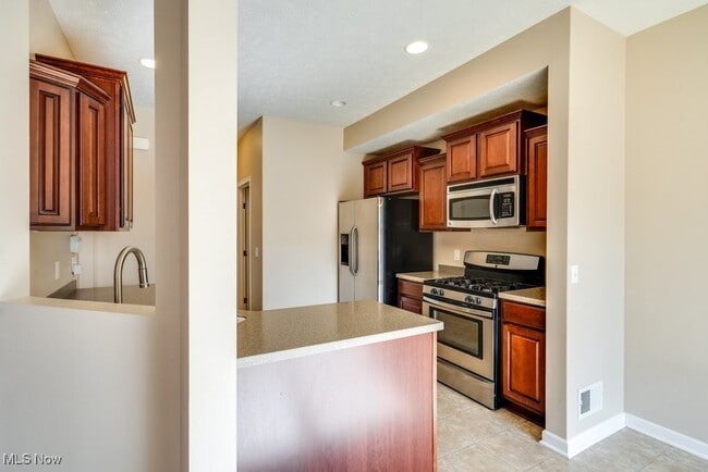 Building Photo - 3963 Gardiner Run