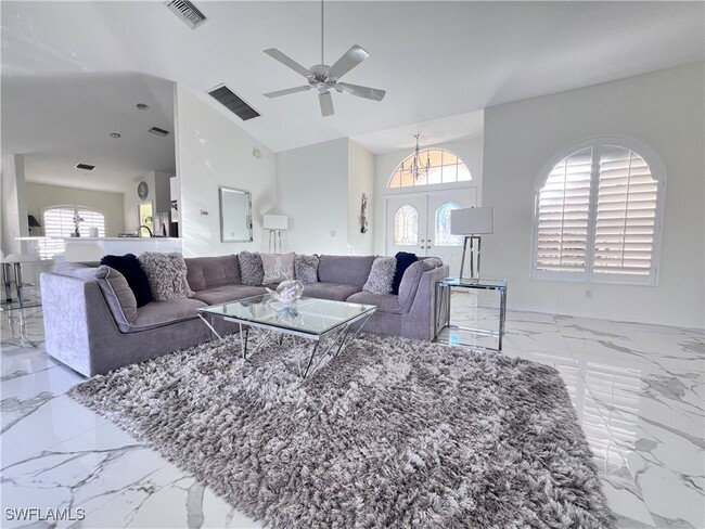 Building Photo - 1031 Tivoli Ln