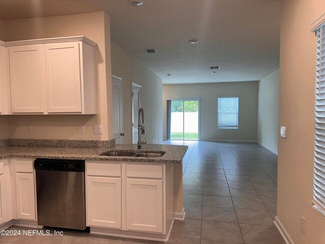 Building Photo - 71 Tahiti Shrs Ct