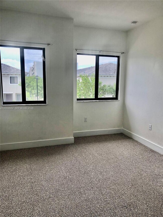 Building Photo - 12740 SW 131st Terrace