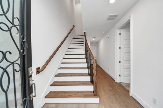 Building Photo - 861 Dunleigh Meadows Ln