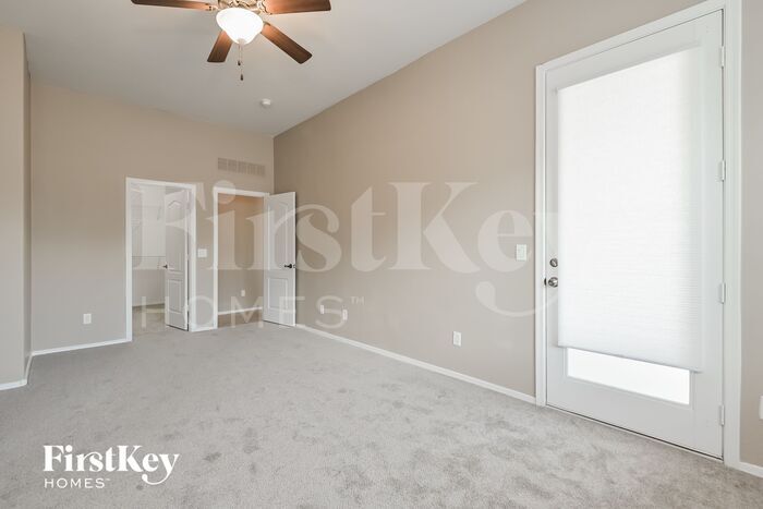 Building Photo - 1254 W Lyle Ln