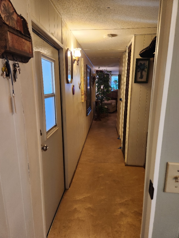 Building Photo - 420 49th St E