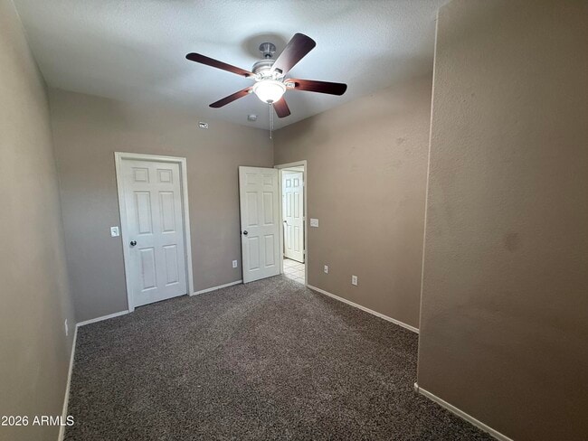 Building Photo - 3892 S Moccasin Trail