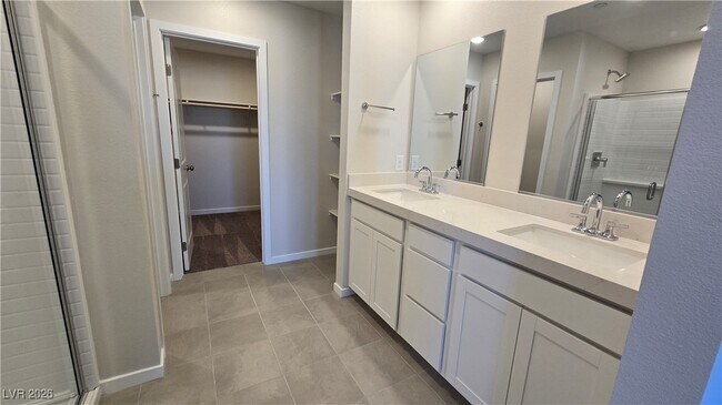 Building Photo - 853 Angwin Ln