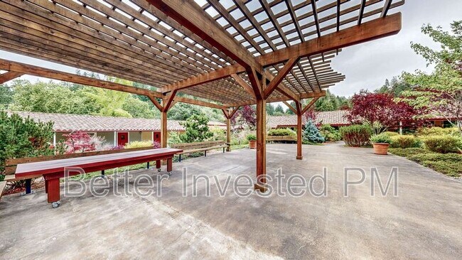 Building Photo - 14636 Jomark Ln