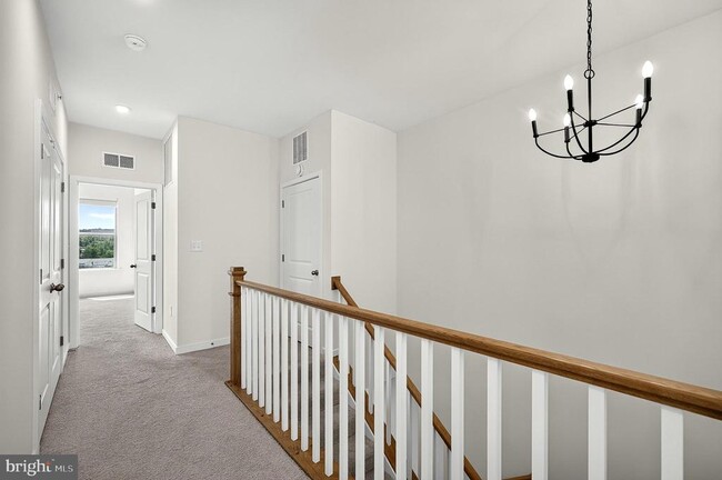 Building Photo - 20957 Bluebird Sq