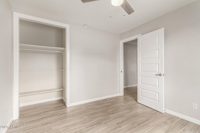 Building Photo - 501 E El Camino Dr