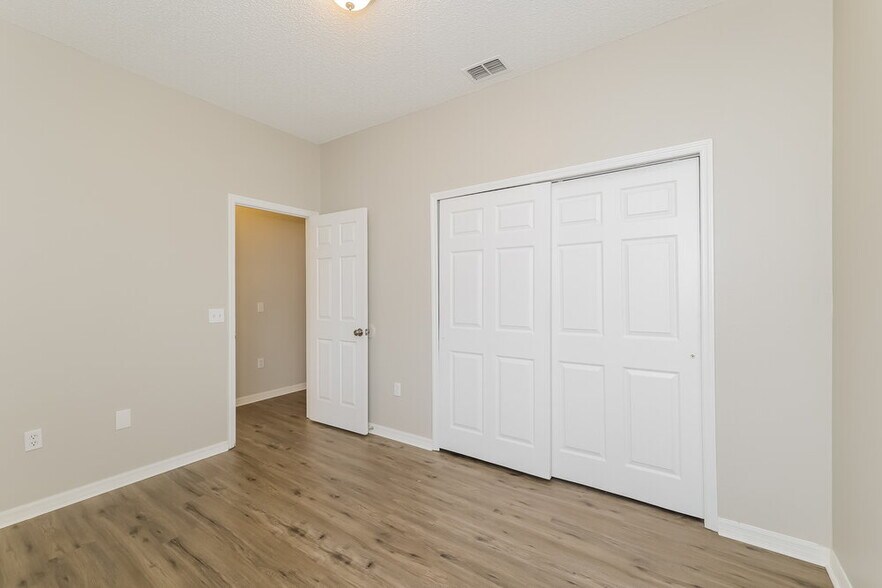 Building Photo - 243 Anson Dr