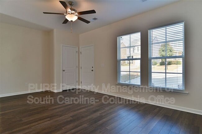 Building Photo - 215 Northwood St