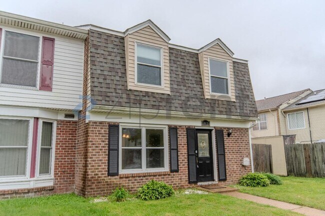 Building Photo - 1021 Smoke Tree Ln