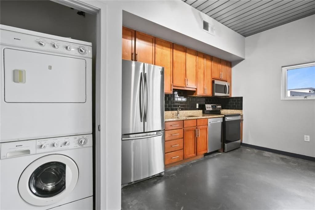 Building Photo - 620 Glen Iris Dr NE