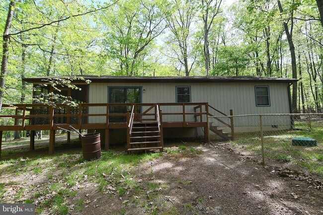 Building Photo - 67 Tranquil Way