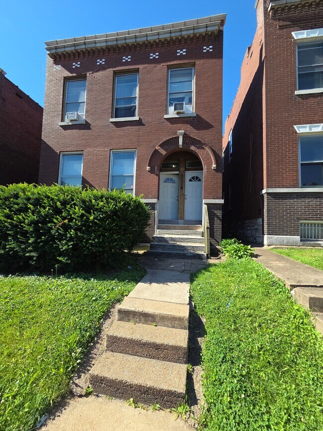 Building Photo - 3116 Keokuk St