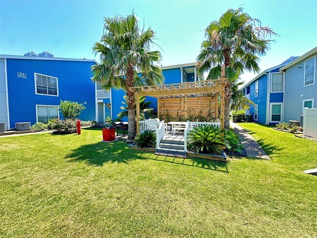 Building Photo - 3506 Cove View Blvd