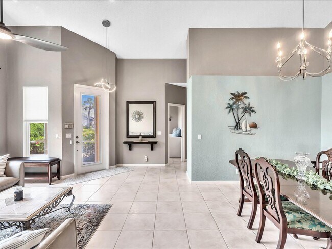 Building Photo - 8253 Horseshoe Bay Rd