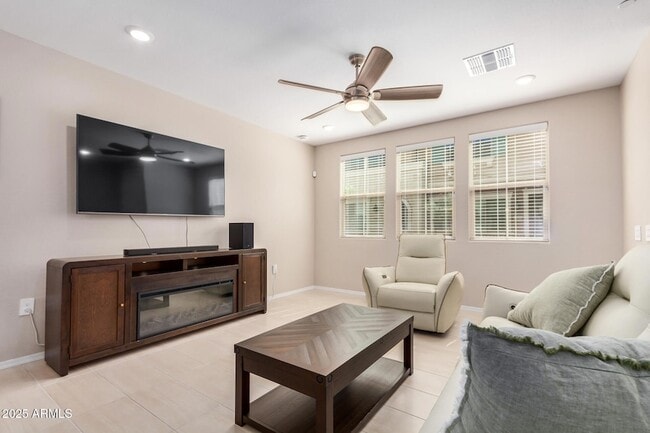 Building Photo - 2631 S Sulley Dr