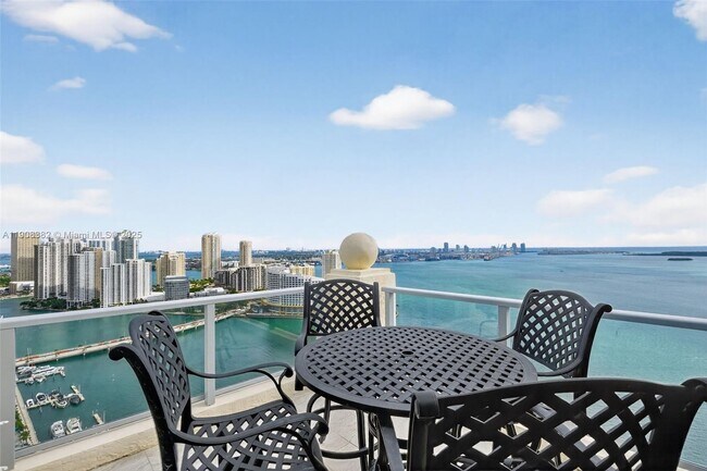 Primary Photo - 1155 Brickell Bay Dr