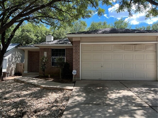 Primary Photo - 901 Calico Dr