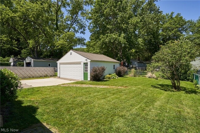 Building Photo - 1056 Endicott Dr