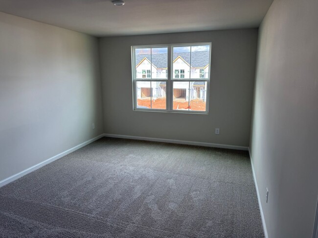 Building Photo - Brand new China Grove Townhome