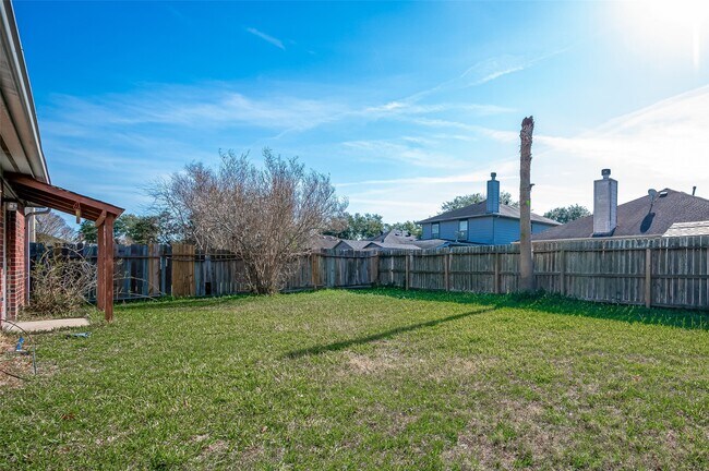 Building Photo - 17319 Lobo Trail