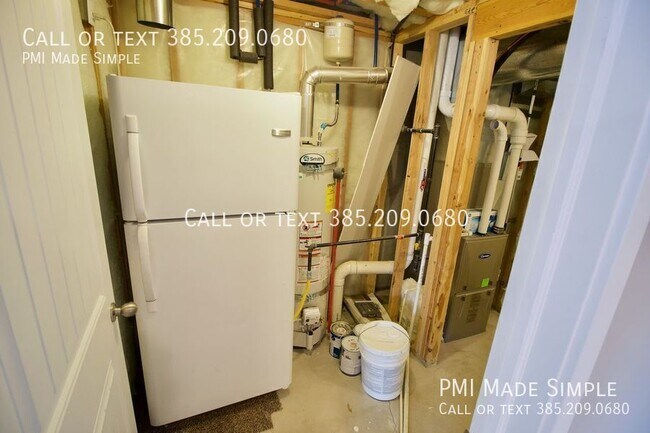 Building Photo - 14779 Stonehenge Pl
