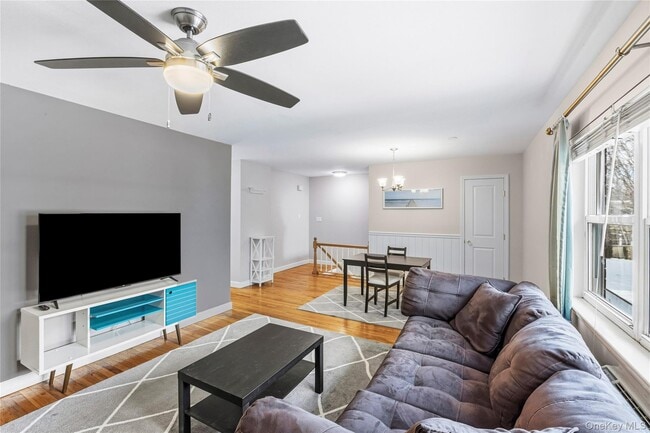 Building Photo - 219 Farber Dr