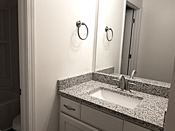 Building Photo - 3483 Shady Cove Ct