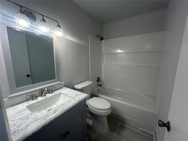 Building Photo - 6519 W Newberry Rd