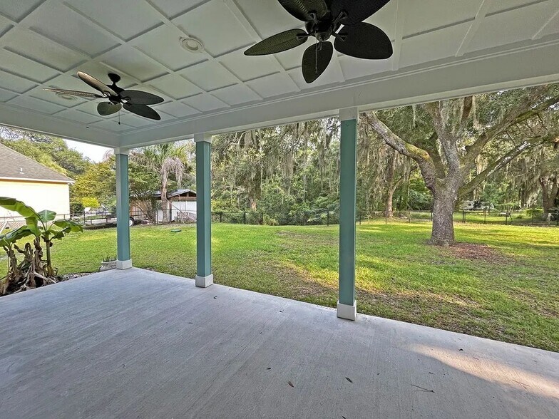 Building Photo - 87570 Roses Bluff Rd