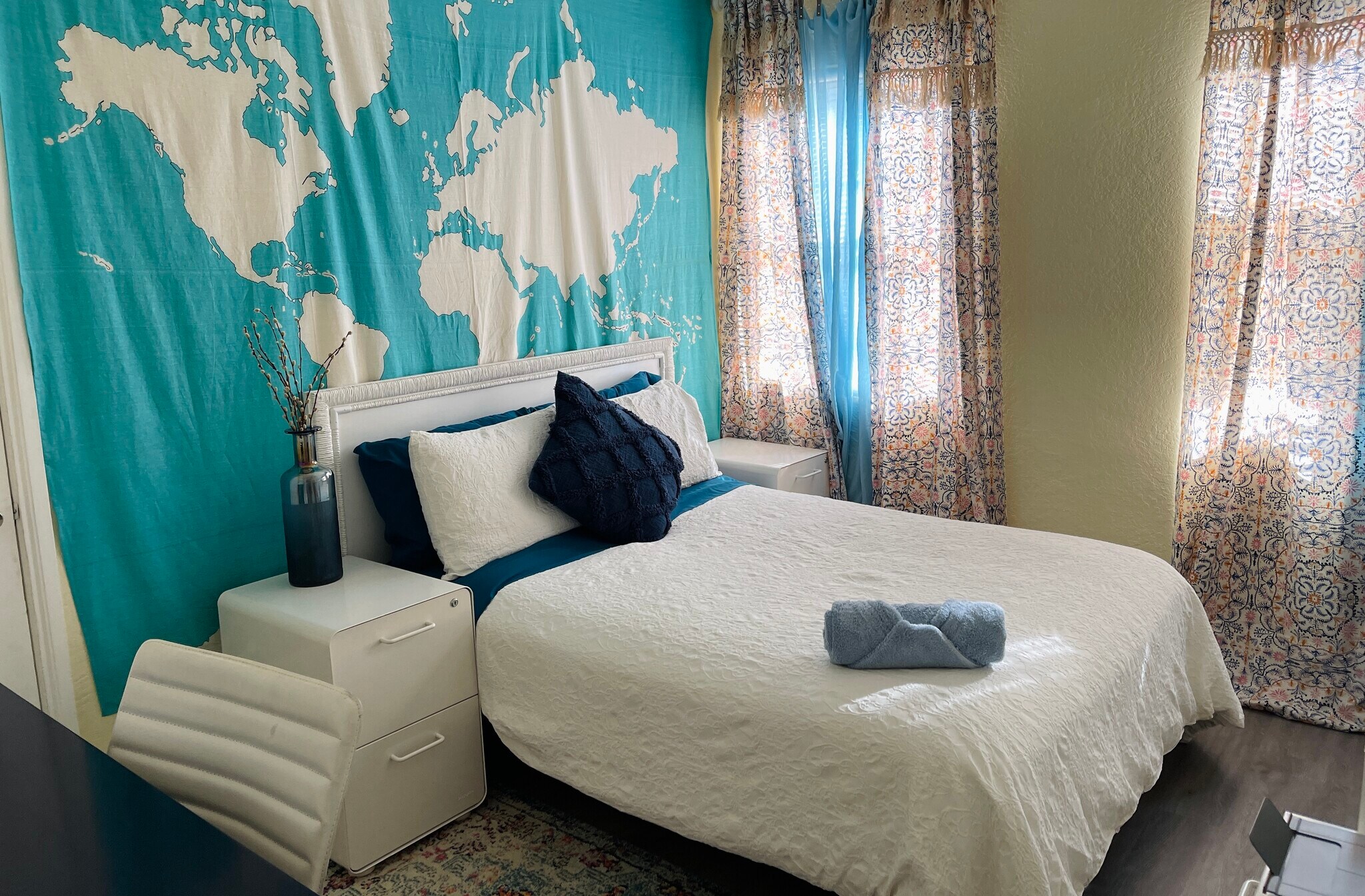 Building Photo - 3902 Westview Ave