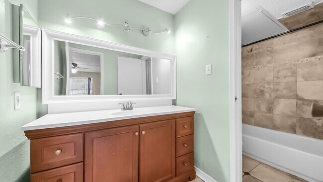 Building Photo - 2120 El Paseo St