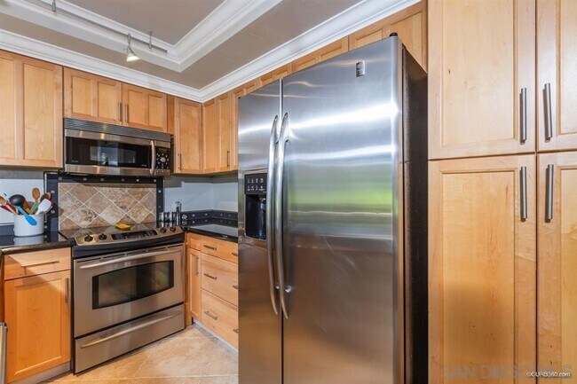 Building Photo - 10470 Ridgewater Ln