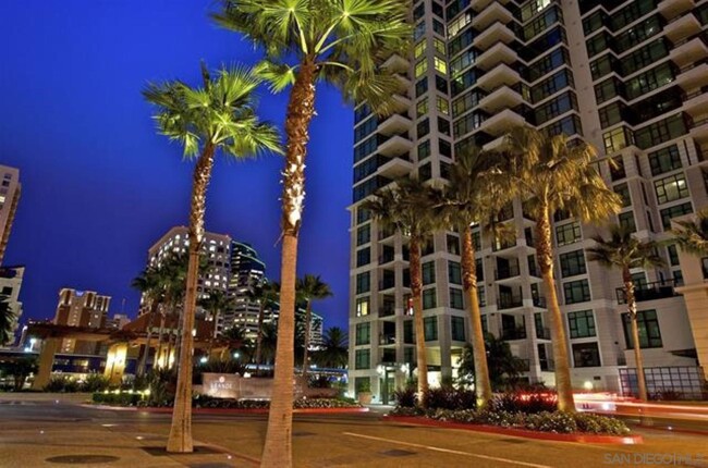 Building Photo - 1205 Pacific Hwy