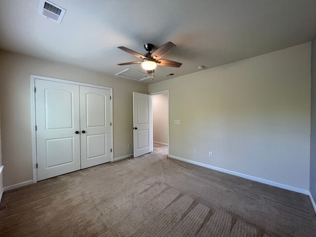 Building Photo - 105 Wando View Way