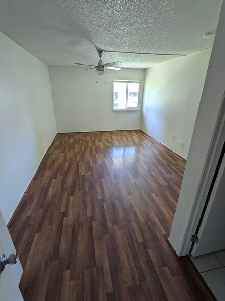 Building Photo - 26200 Redlands Blvd