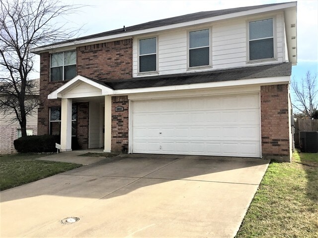 Primary Photo - 4840 Eagle Trace Dr
