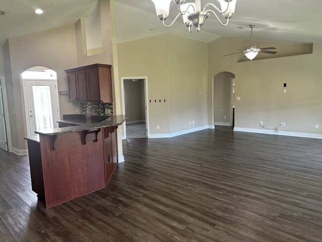Building Photo - 11663 Aruba Dr