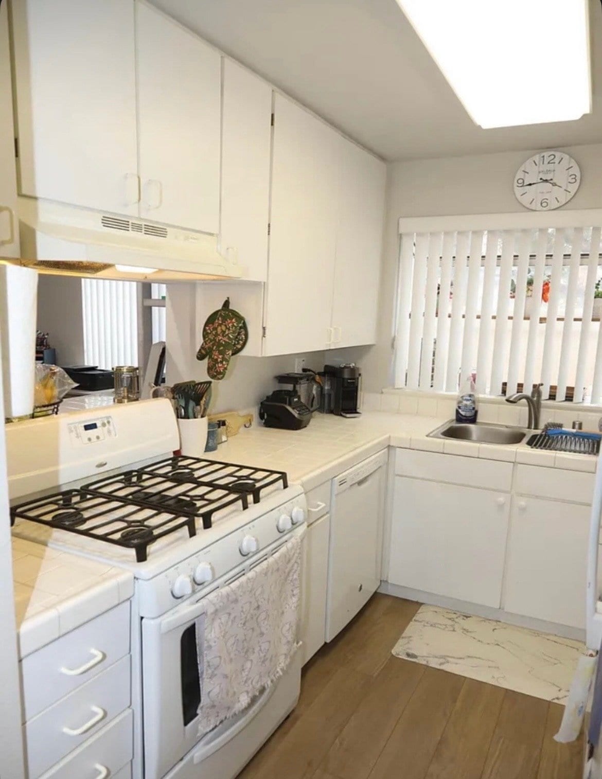 Building Photo - 43405 30th St W