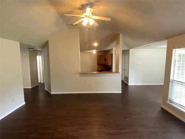 Building Photo - 1608 Pigeon Forge Rd