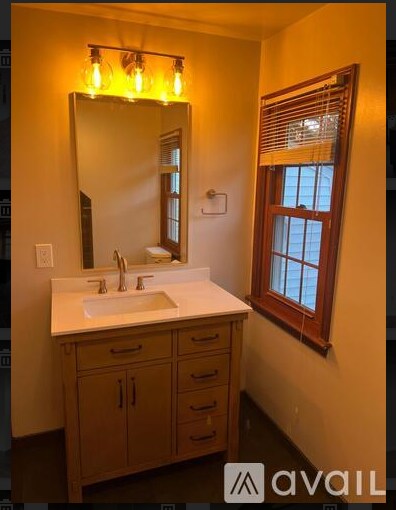 Building Photo - 7110 Ayers Meadow Ln